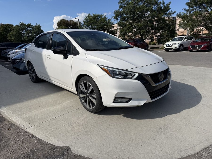2021 Nissan Versa SR White