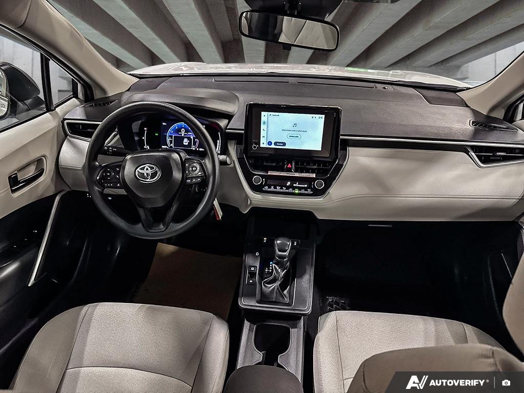2026 Toyota Corolla Cross 2602212B | L White Edmonton - photo #23