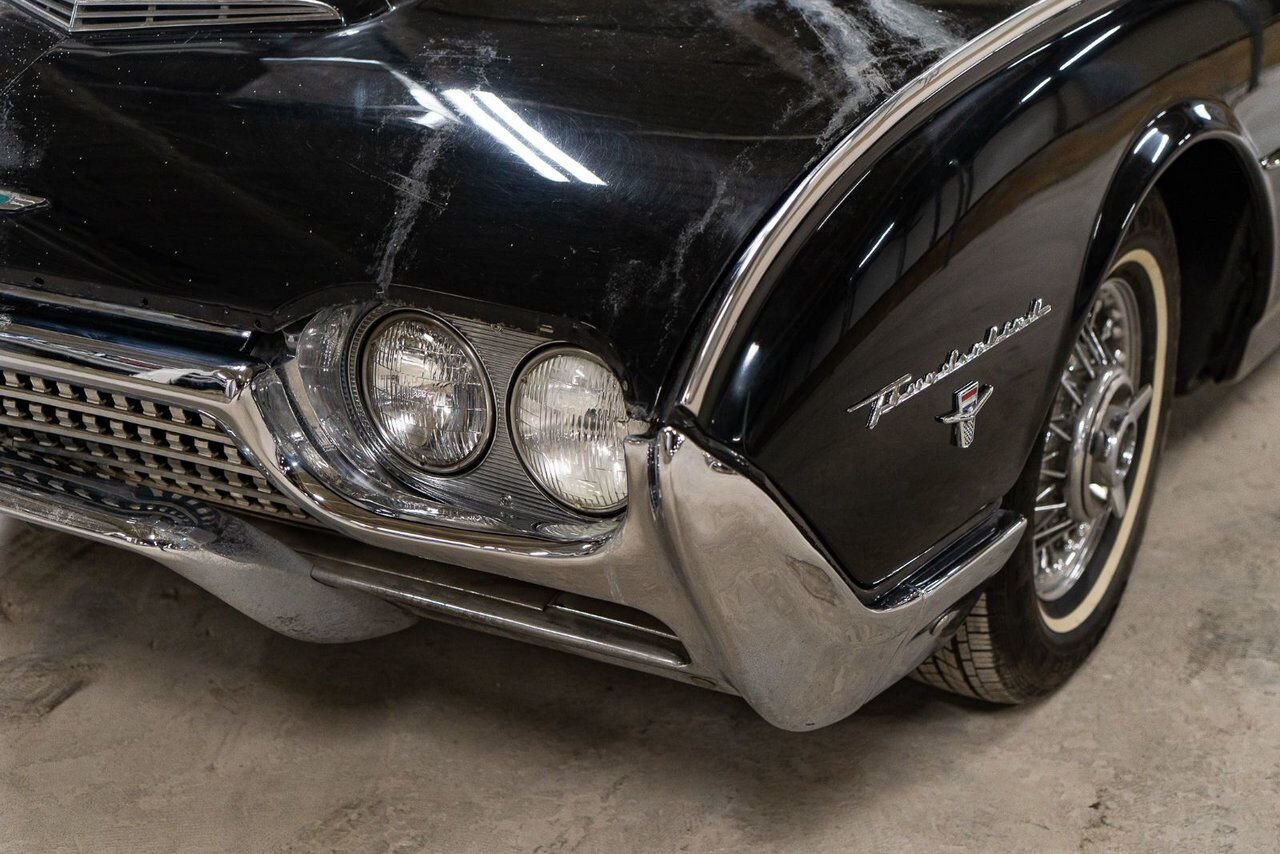 Ford Thunderbird **PRICE IN USD** Roadster project car Extremely rare 1962 Noir Montréal - photo #39