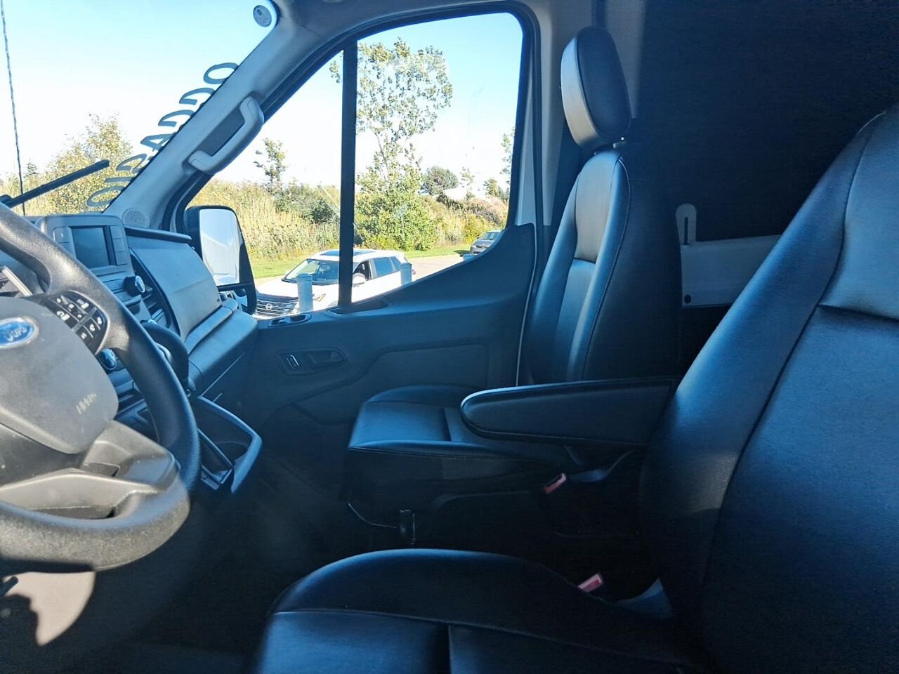 2025 Ford Transit fourgon utilitaire AWD Québec - photo #2