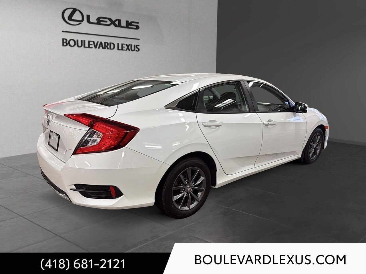 2020 Honda Civic White Quebec - photo #3
