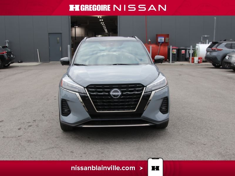 2023 Nissan Kicks Grey Laval - photo #2