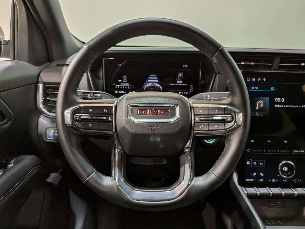 2026 GMC Terrain AWD 4dr Elevation Red Val-David - photo #13
