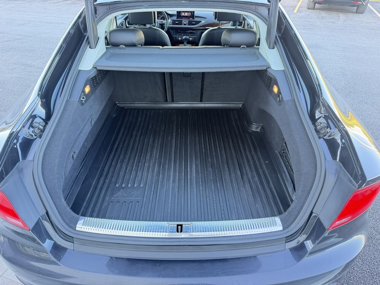 2013 Audi A7 QUATTRO 3.0T **IMPECCABLE** 1 PROPRIÉTAIRE Black Laval - photo #12