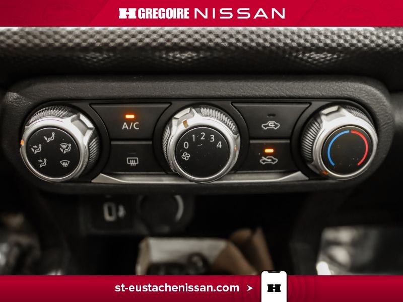 2020 Nissan Kicks Blue Laval - photo #21