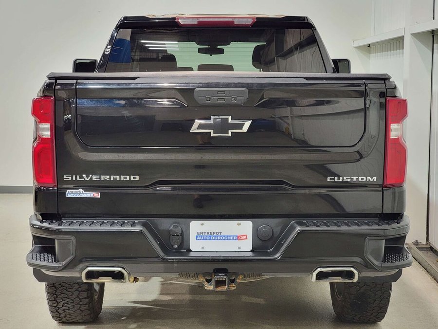 2022 Chevrolet Silverado 1500 LTD 4WD Crew Cab 157" Custom Trail Boss Black