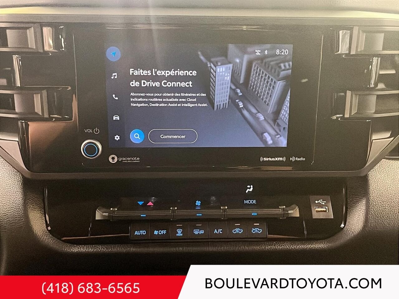 2023 Toyota Tundra 531789-32 | SR DOUBLE CAB, 4x4 White Québec - photo #11