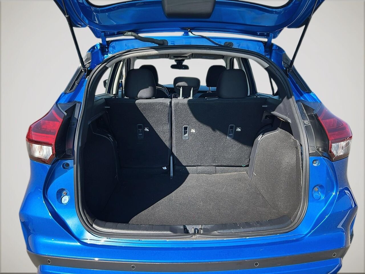 Nissan Kicks S TA 2024 Bleu Québec - photo #5
