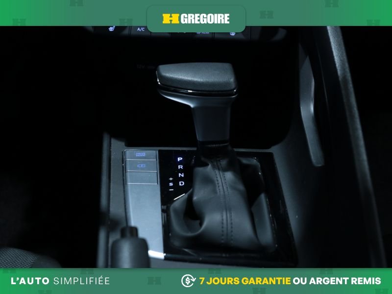 2022 Hyundai Elantra Red Saint-Eustache - photo #20