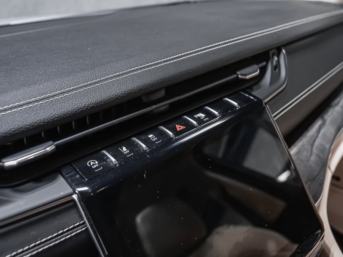 2021 Jeep Grand Cherokee L LIMITED NAV TOIT PANO SIÈGES VENTILÉS ATTELAGE Silver Montreal - photo #10