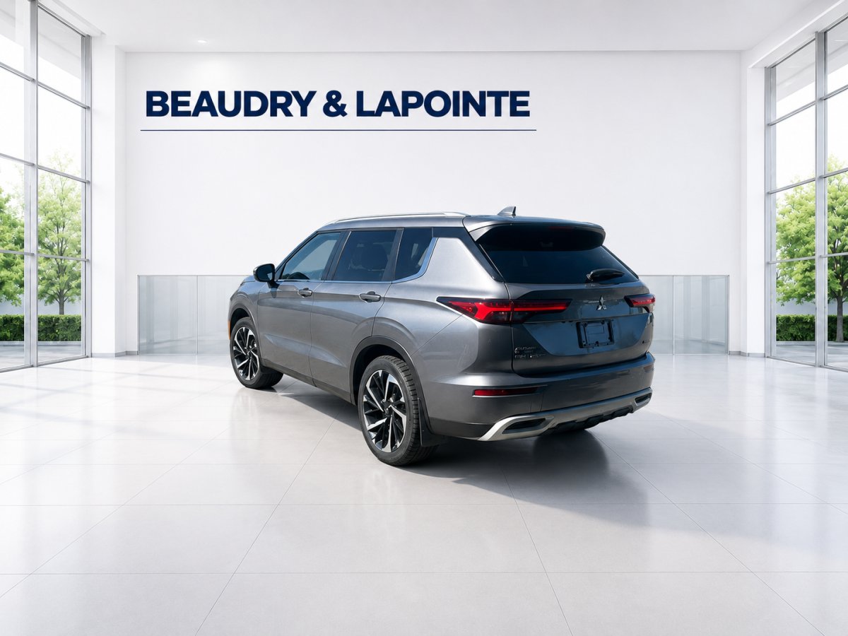Mitsubishi Outlander 2022 Gris La Sarre - photo #4