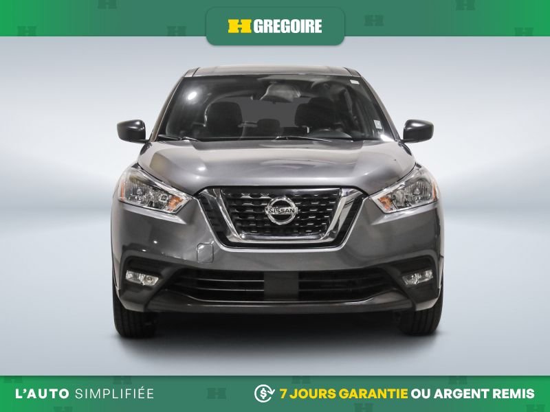 2020 Nissan Kicks Grey Blainville - photo #1
