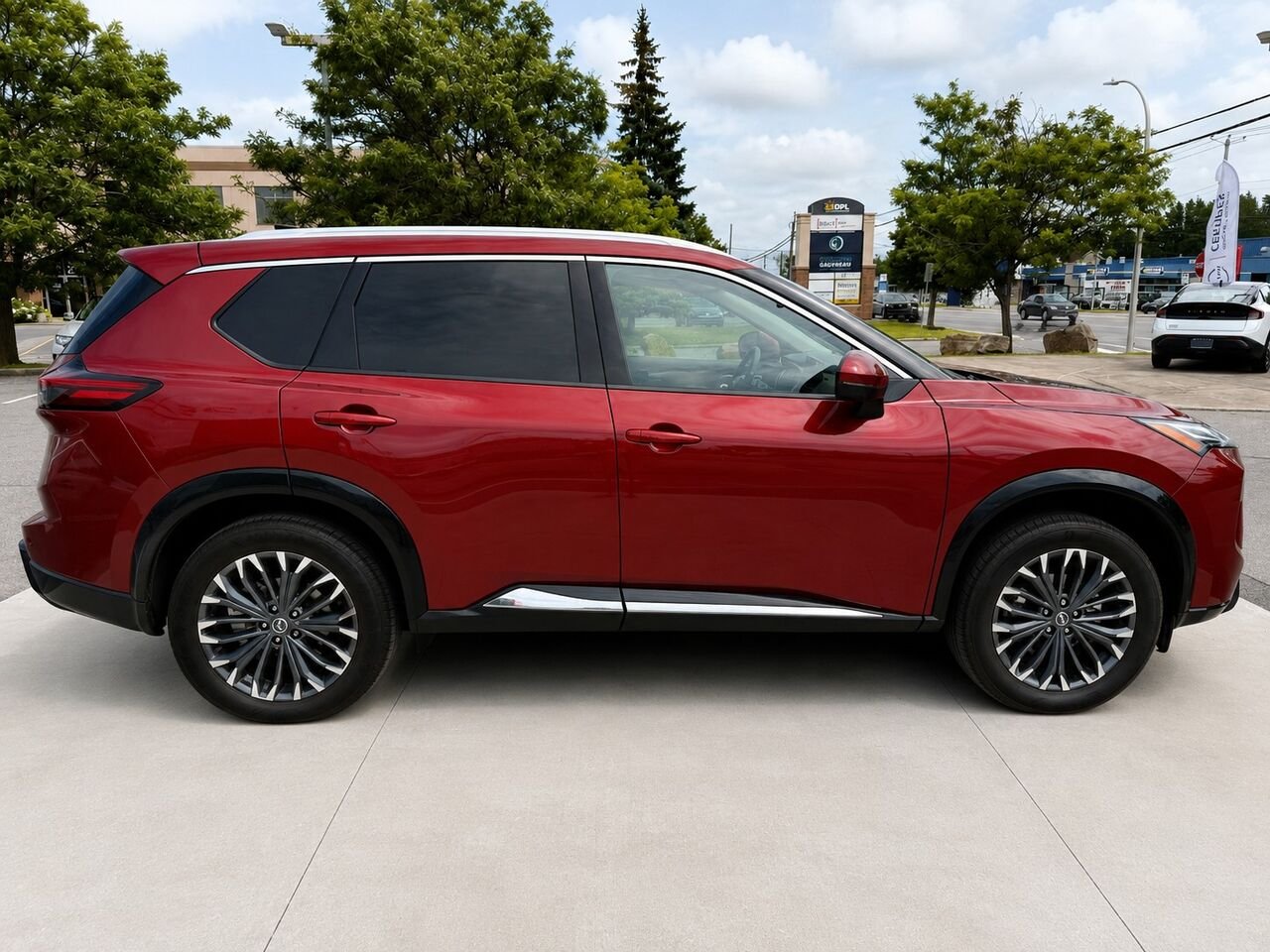 NISSAN Rogue ROGUE PLATINE 2026 Teinte braise écarlate Châteauguay - photo #7