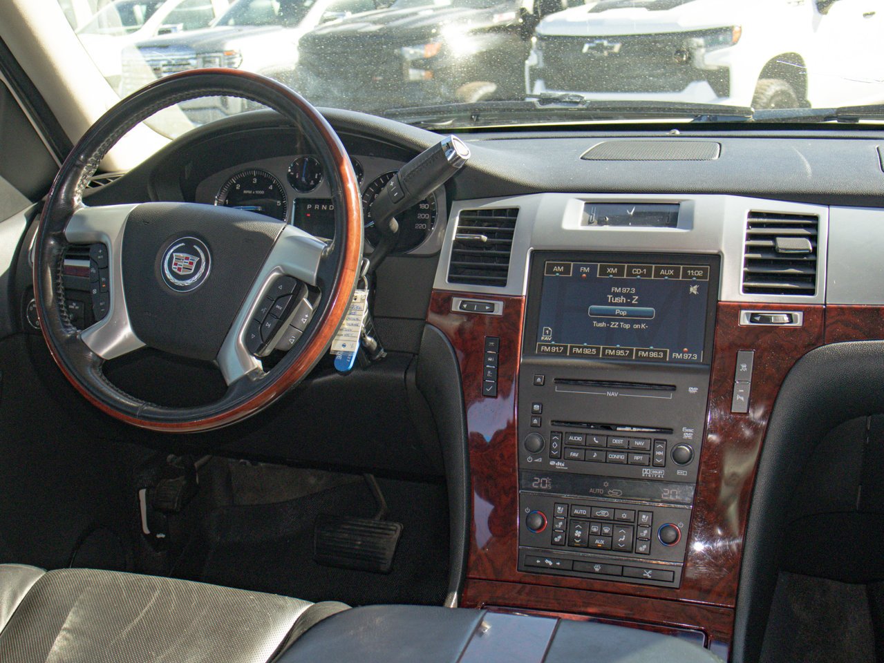 2008 Cadillac Escalade AWD 4dr White Sherwood Park - photo #28