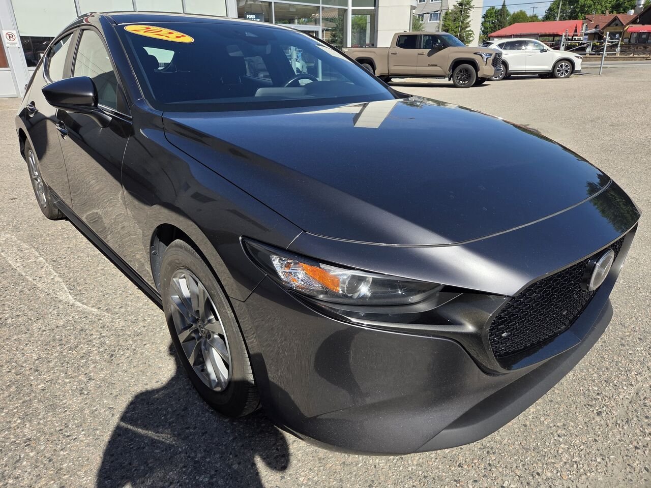 2023 MAZDA MAZDA3 SPORT 01C4 GRIS Mont-Laurier - photo #2