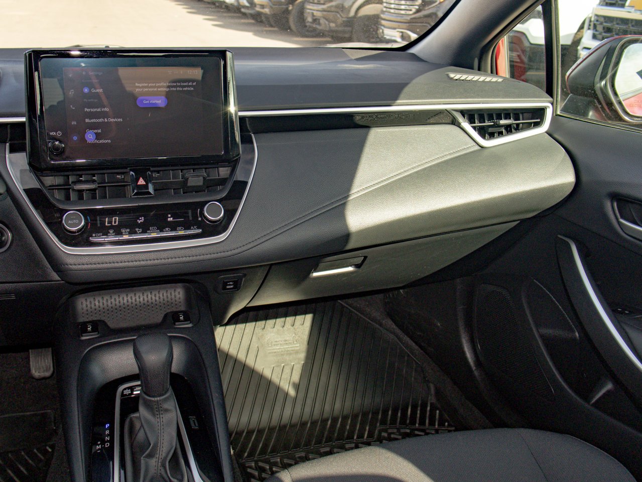 2024 Toyota Corolla SE CVT Red Sherwood Park - photo #30