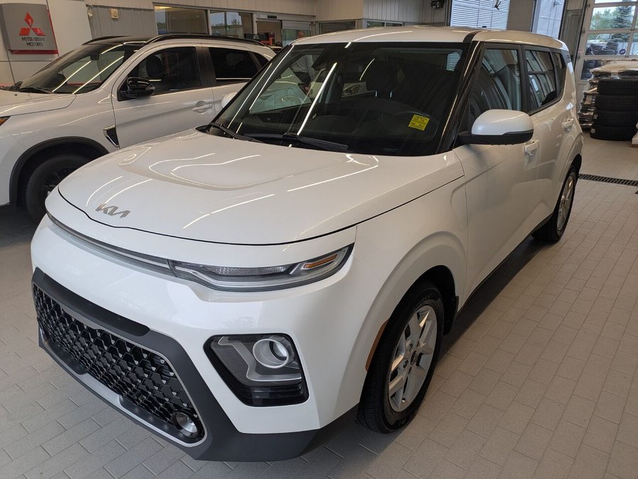 Kia Soul EX 2022 Blanc