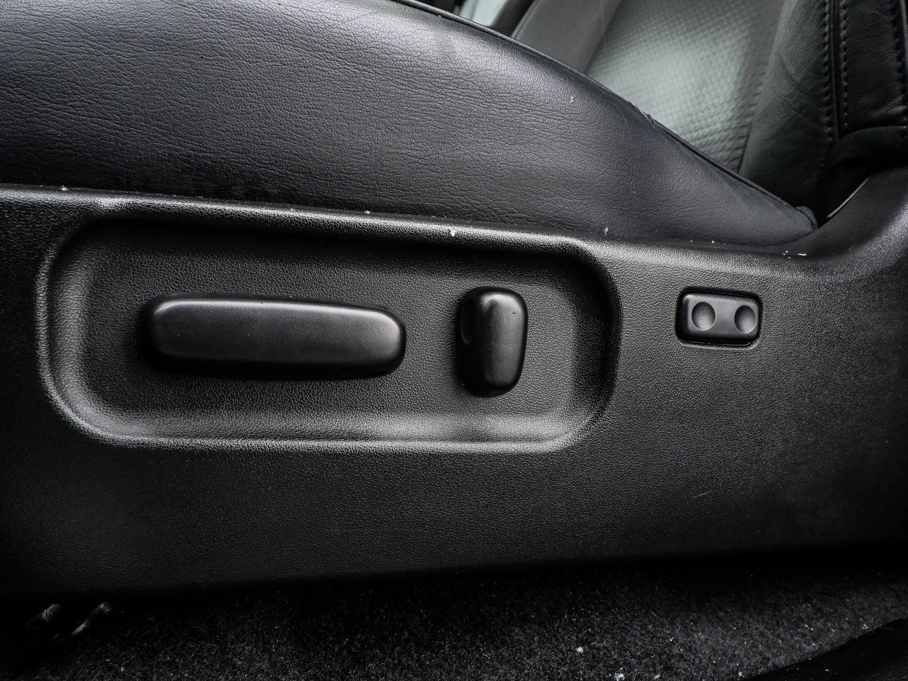 2023 Toyota Tacoma 4x4 Double Cab Manual SB Blue Sherwood Park - photo #17