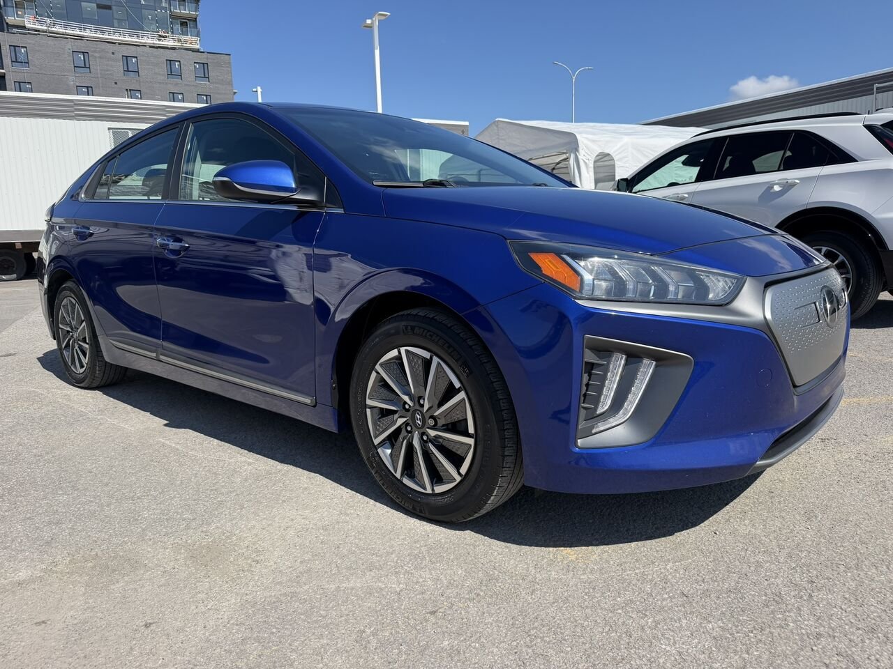 2021 Hyundai Ioniq Electric Ultimate Blue Laval - photo #3