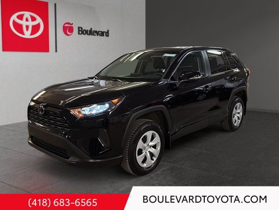 Toyota RAV4 LE 2024 Noir