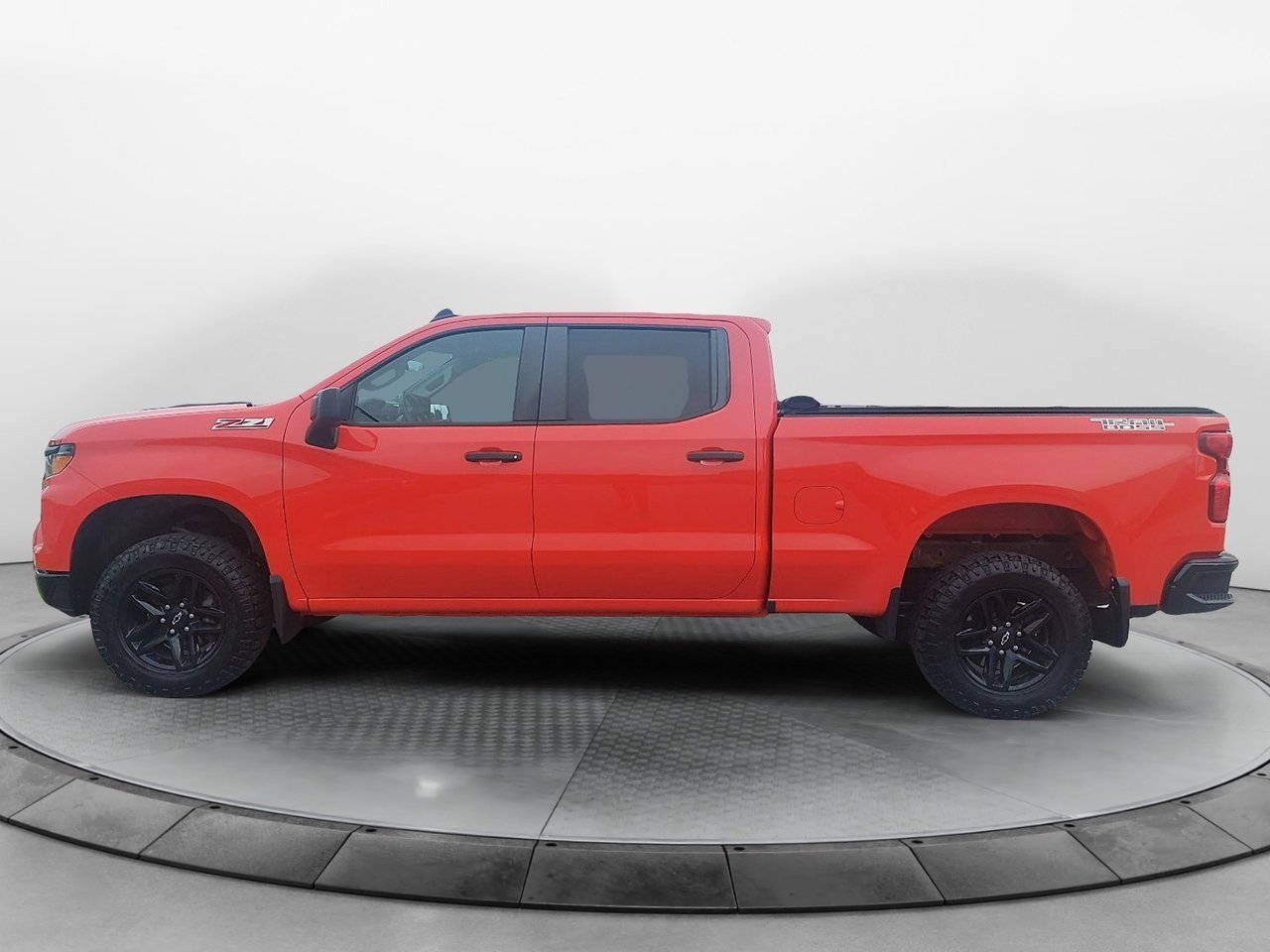 Chevrolet Silverado 1500 Custom Trail Boss 2022 Rouge Baie-Comeau - photo #4