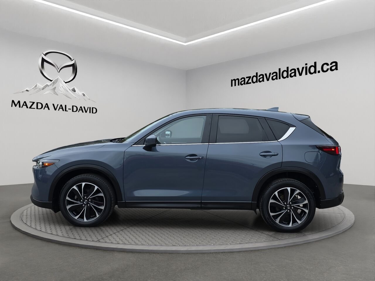 Mazda CX-5 GS 2024 Gris Val-David - photo #2