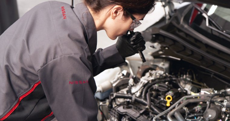 Prenez soin de votre véhicule avec notre service d’entretien professionnel