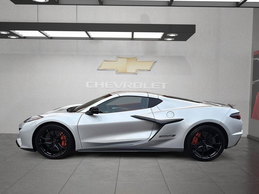 CHEVROLET Corvette 3LT 2027 ARGENT LAME METALLISE