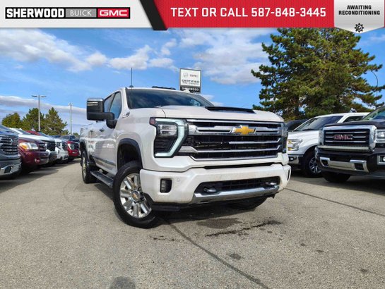2025 Chevrolet Silverado 3500HD High Country Z71 | Heated And Cooled Leather Seats White