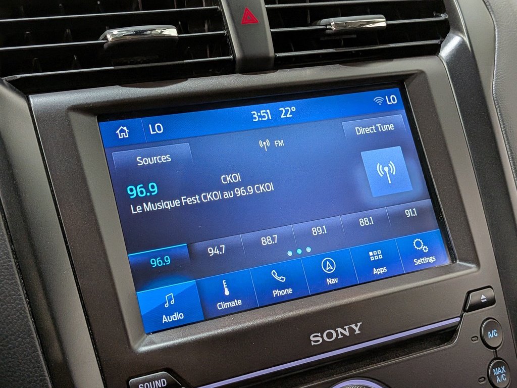 2020 Ford Fusion Energi Titanium FWD Black Val-David - photo #21