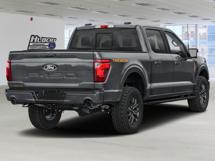 Ford F-150 Tremor cabine SuperCrew 4RM caisse de 5,5 pi 2026 Gris carbonisé métallisé