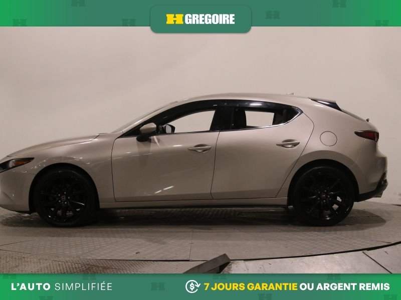 2022 Mazda 3 Beige Blainville - photo #4