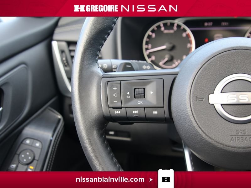 2024 Nissan Rogue White Laval - photo #16