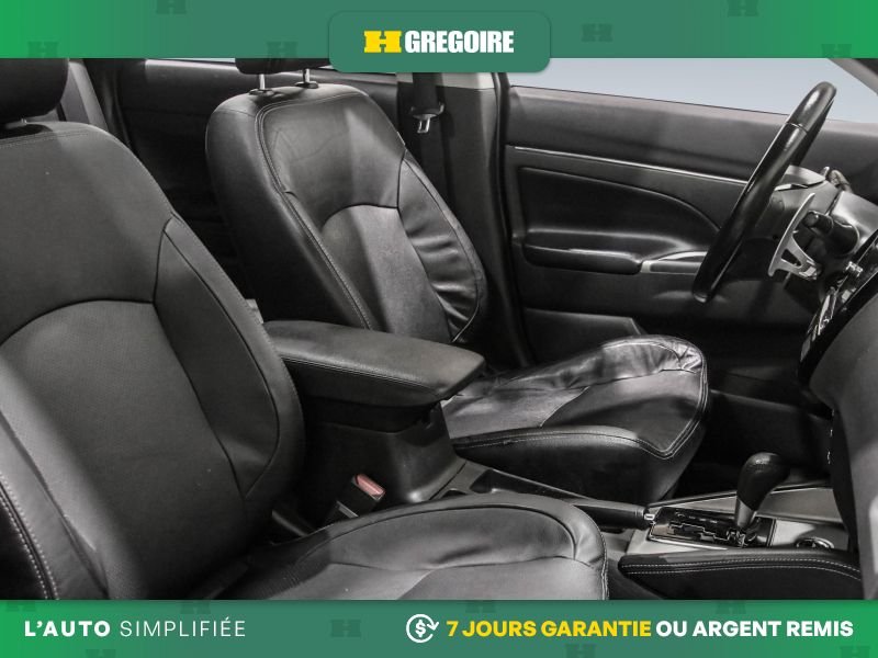 2019 Mitsubishi RVR Black Saint-Eustache - photo #30