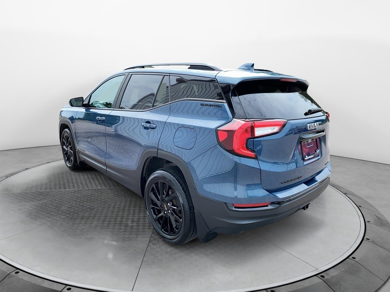 2024 GMC Terrain SLE Grey Baie-Comeau - photo #3