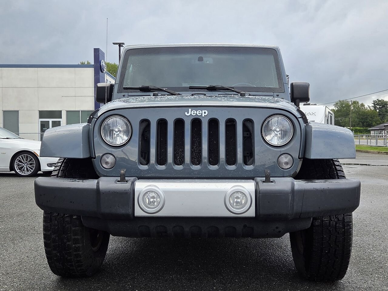 Jeep Wrangler Unlimited Sahara 2015 Gris Granby - photo #9