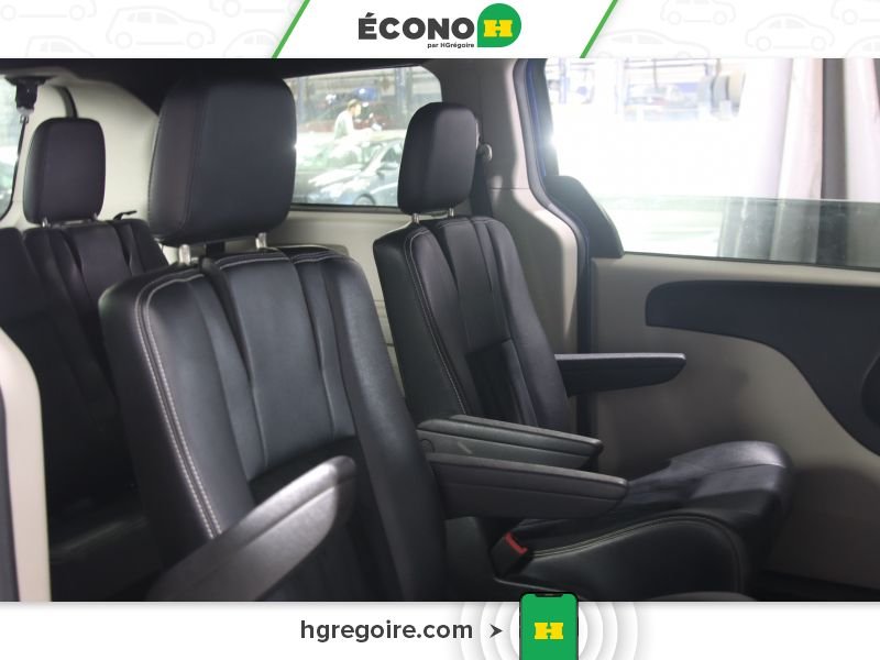 Dodge GR Caravan 821959 | SXT PREMIUM PLUS A/C CUIR ELECT MAGS 2018 Bleu Laval - photo #23
