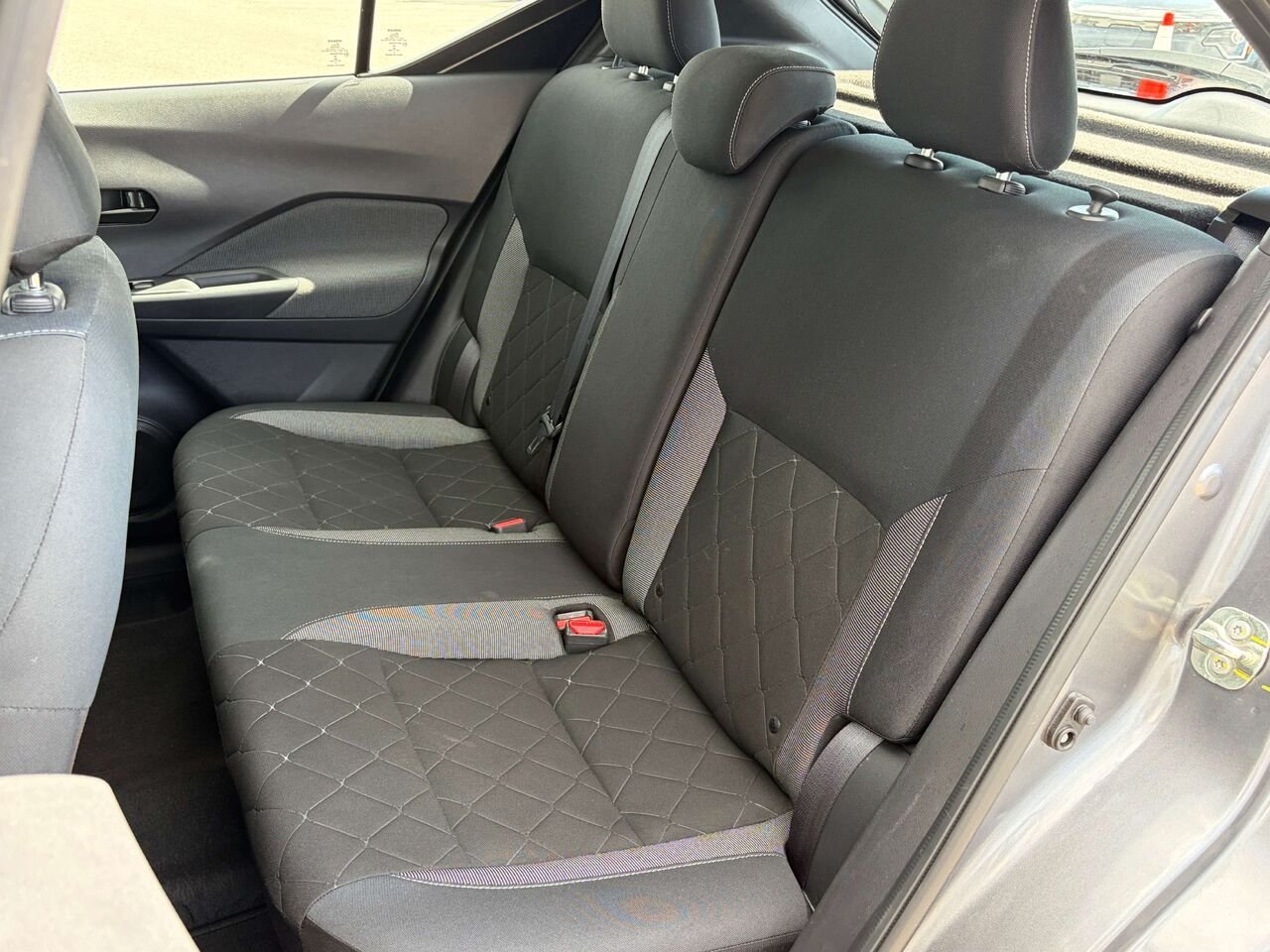 2019 Nissan Kicks Grey Gatineau - photo #17