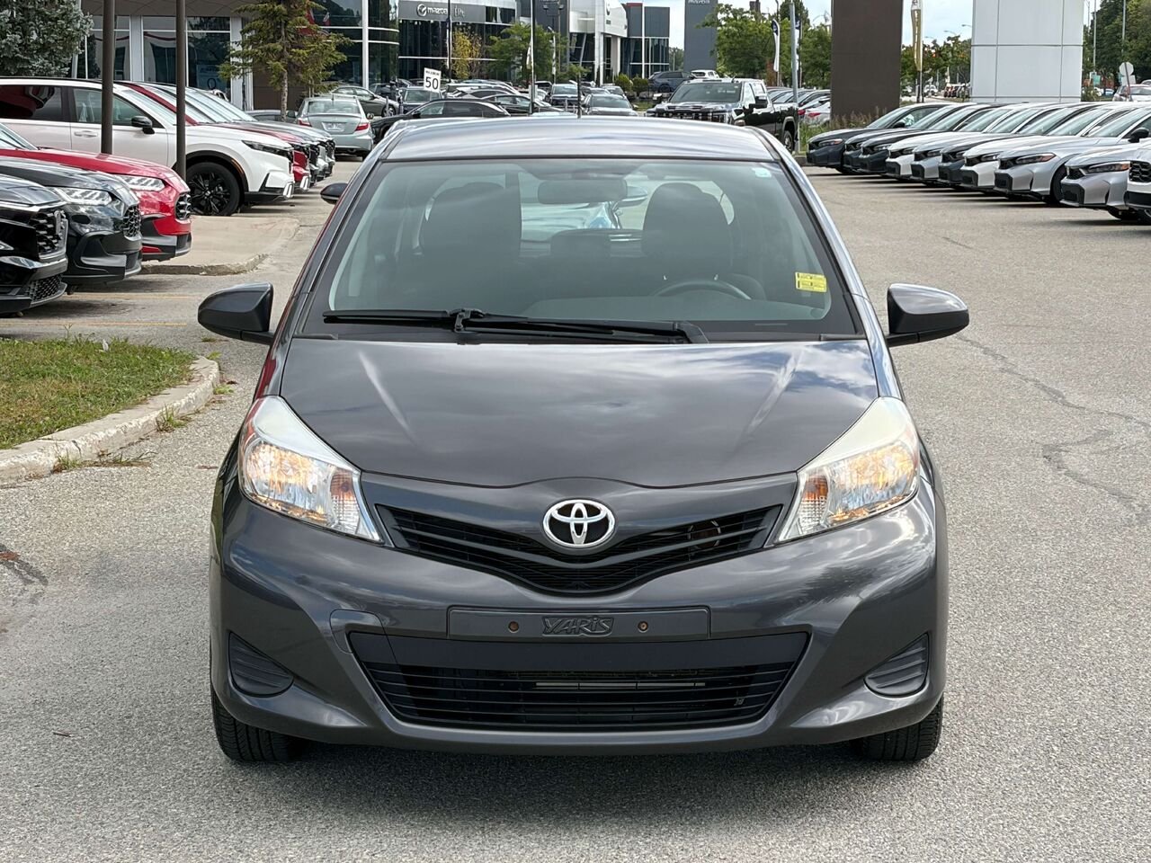 2014 Toyota Yaris LE Grey Gatineau - photo #1