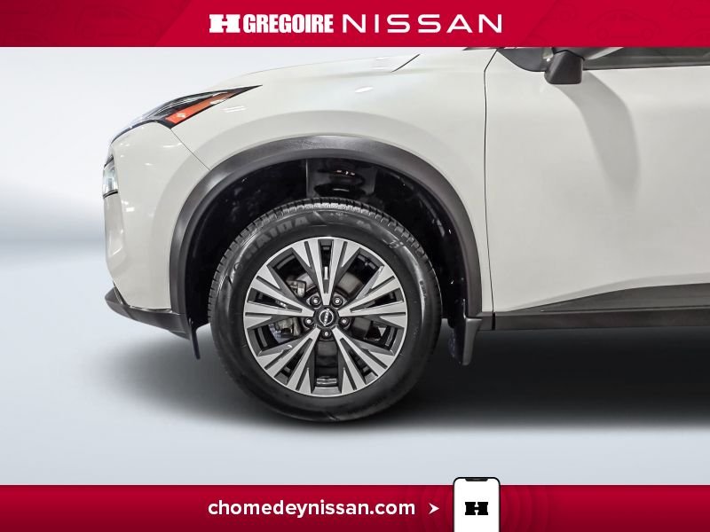 2023 Nissan Rogue White Laval - photo #11