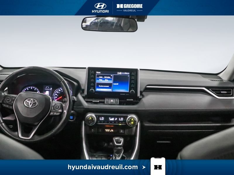 2020 Toyota Rav 4 Grey Blainville - photo #23
