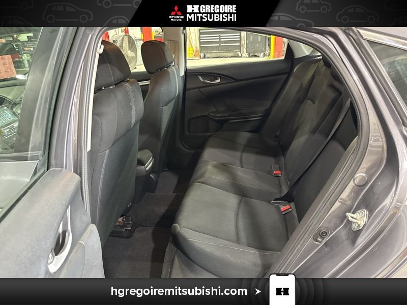 2016 Honda Civic Grey Laval - photo #27