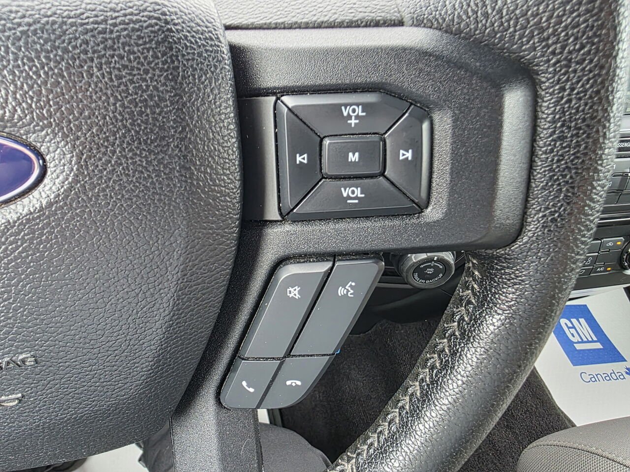 Ford F-150 Cab SuperCrew 4RM 157 po XLT 2016 Noir Rouyn-Noranda - photo #35