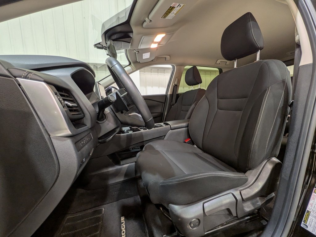 2024 Nissan Rogue AWD S Black Val-David - photo #1
