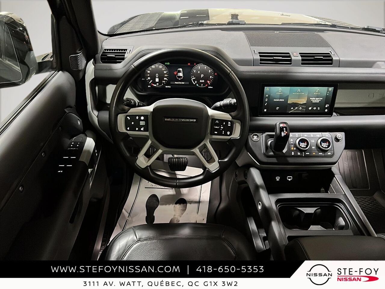 Land Rover Defender 2024 Gris Ste-Foy - photo #32