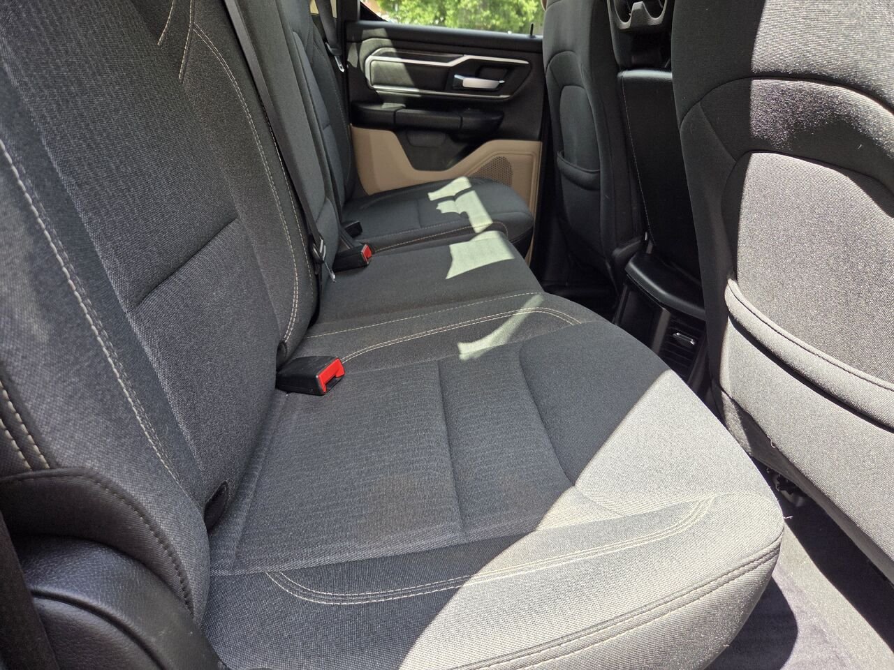 2021 RAM 1500 BIGHORN Green Mont-Laurier - photo #14