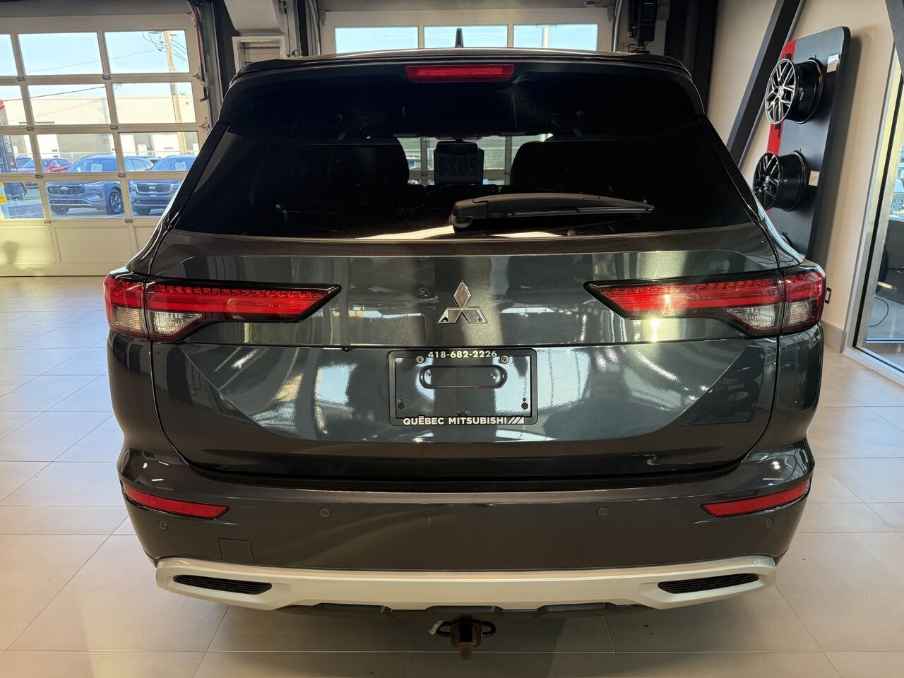Mitsubishi Outlander 2024 Gris Saint-Eustache - photo #5