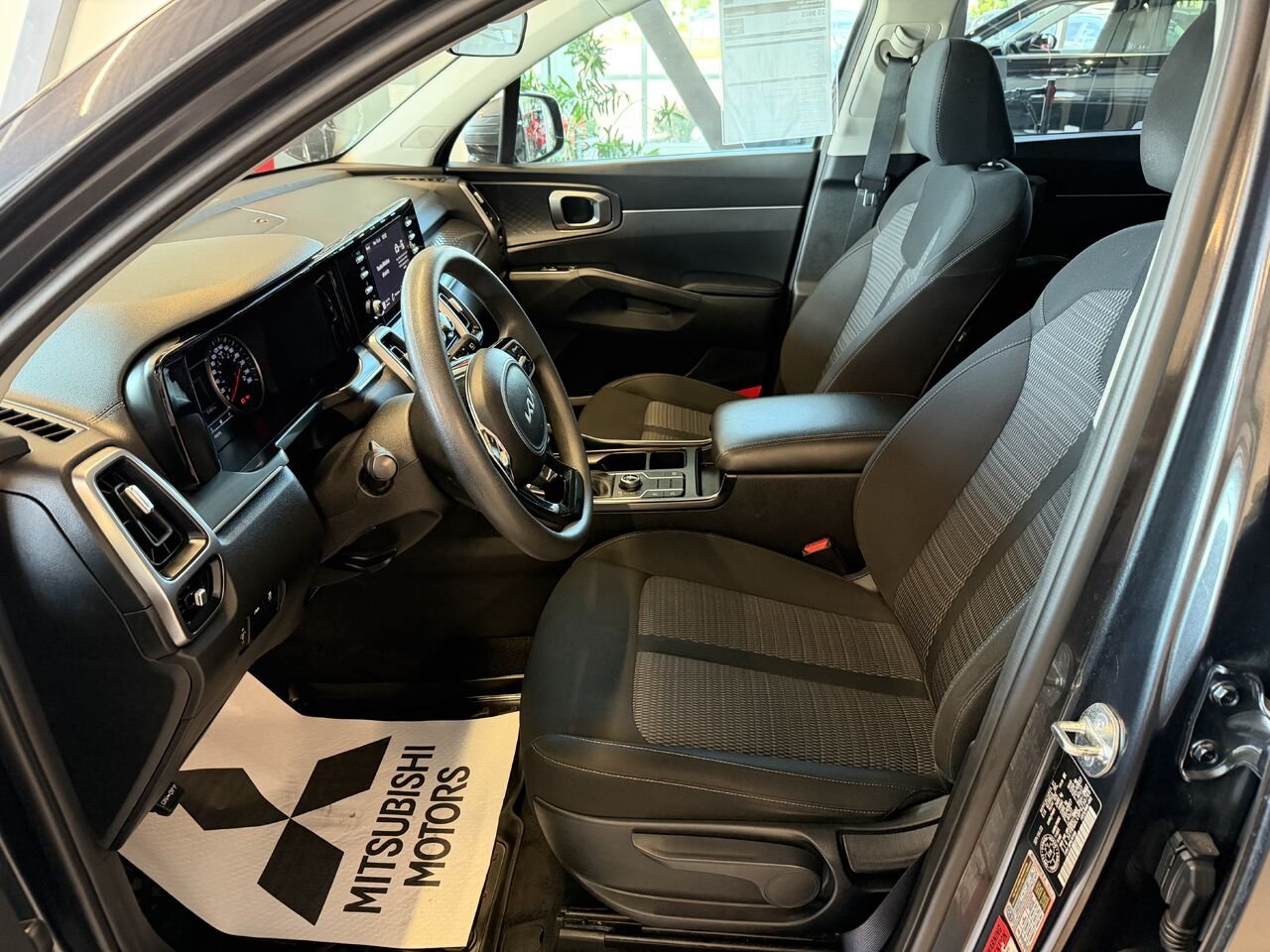 2023 Kia Sorento Grey Saint-Eustache - photo #10