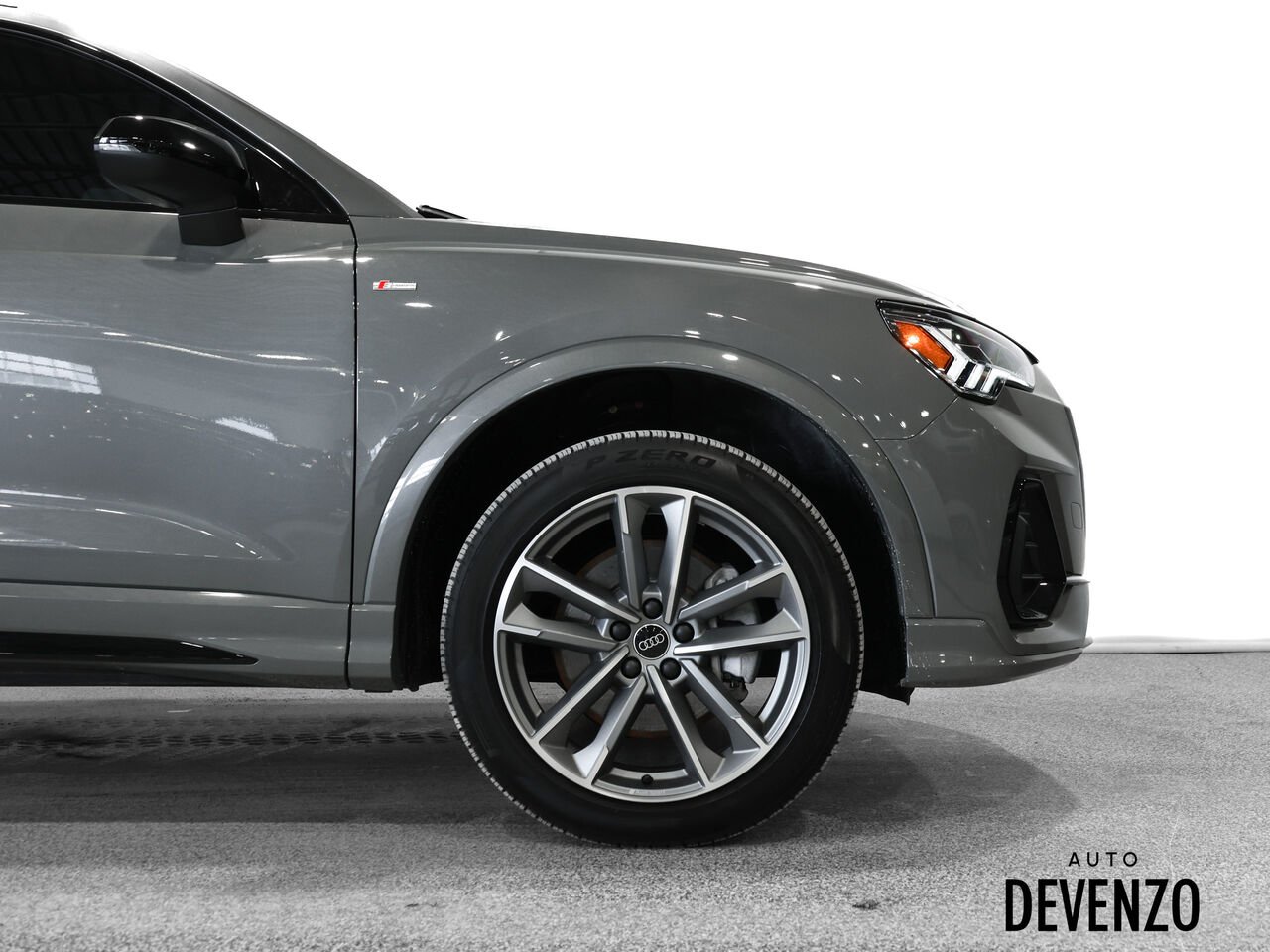 Audi Q3 2025 Gris Saint-Eustache - photo #4