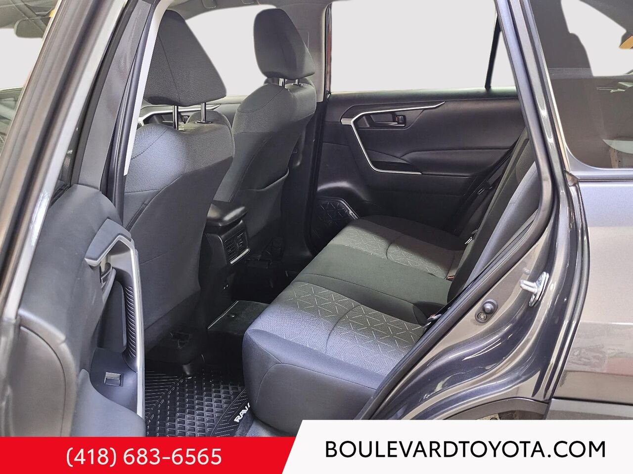 Toyota RAV4 100600A-2 | LE, AWD 2022 Gris Québec - photo #15